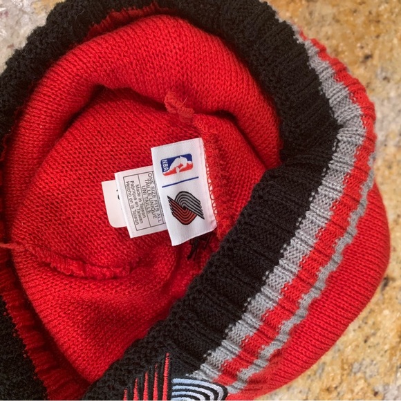 Portland trailblazers beanie - Picture 3 of 3